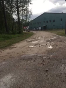 ASFALTA LAUKUMA IZBŪVE RĪGAS IELĀ 54/1, SALASPILS (1000M2)